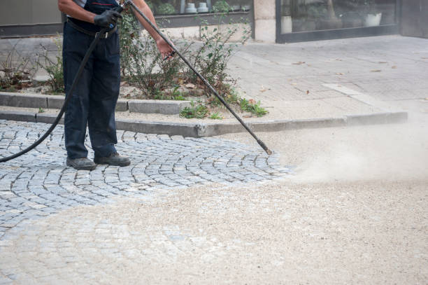 Best Gas Station Cleaning  in Mayflower Village, CA